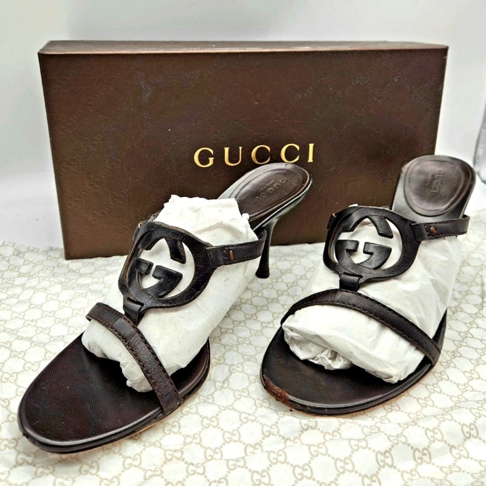 GUCCI Logo GG Heeled Sandal size 8.5